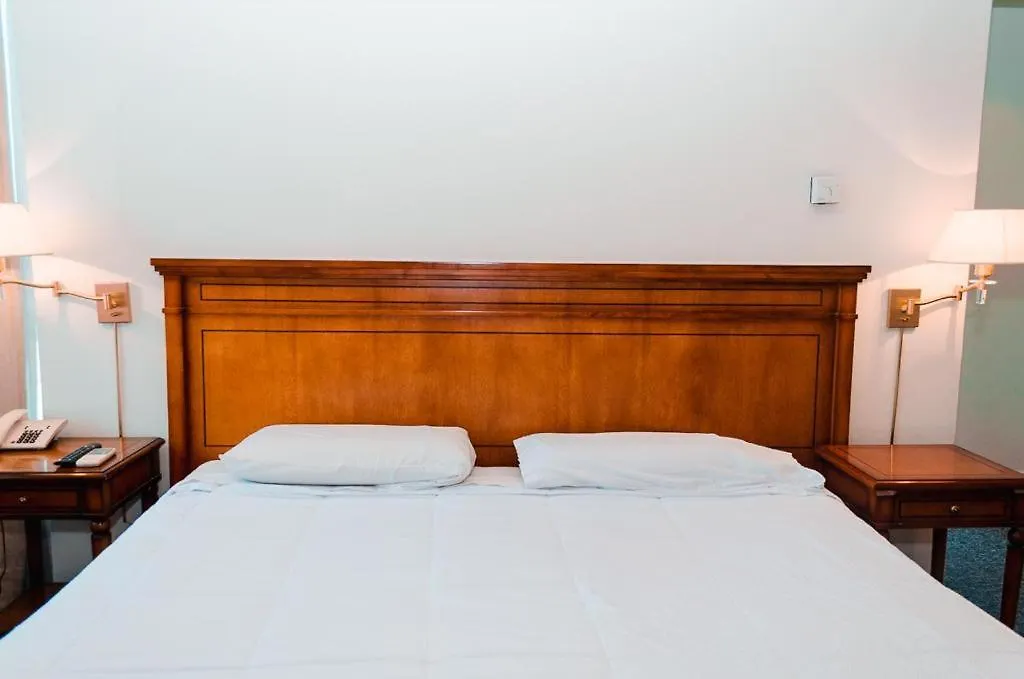 Millennium Inn Mendoza Apartment